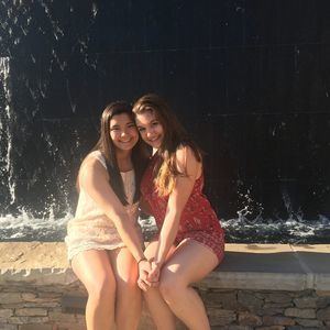 Meet your Posher, Leanne